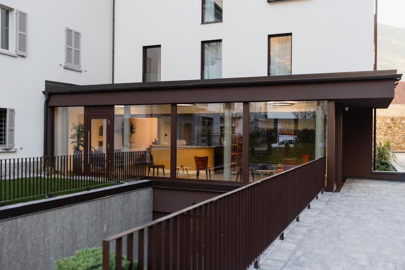 Terra Hotel Boutique Tirano Exterior photo