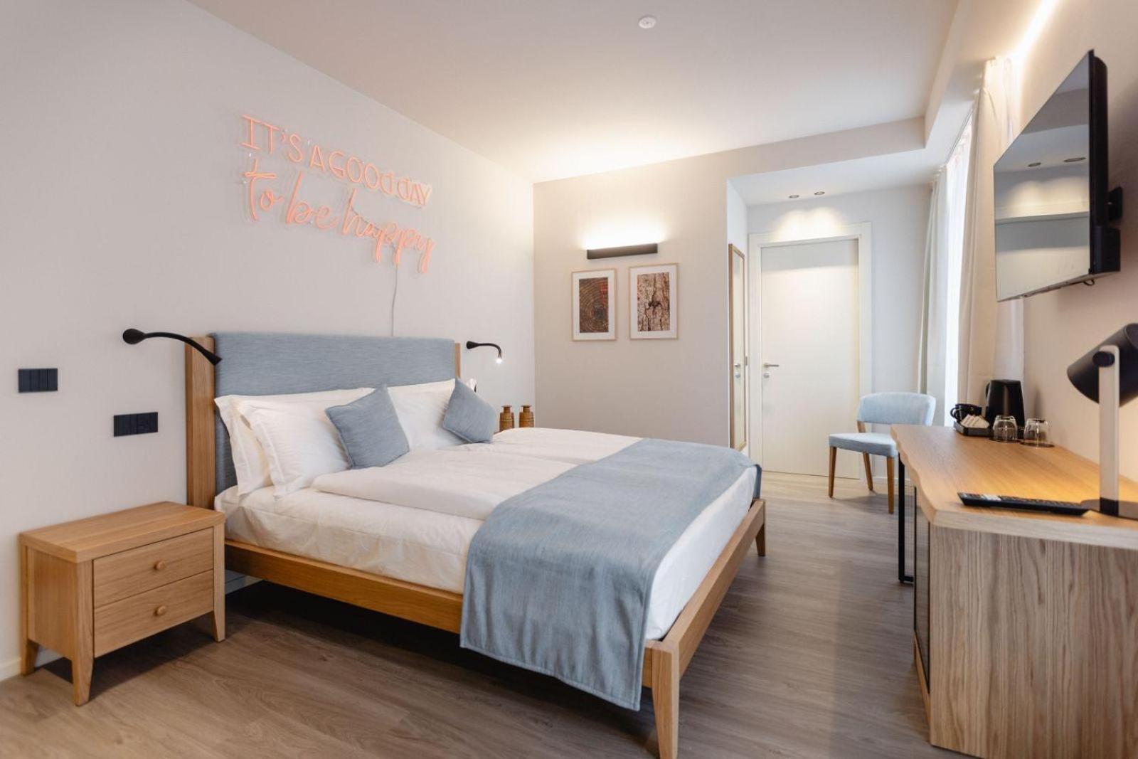 Terra Hotel Boutique Tirano Exterior photo