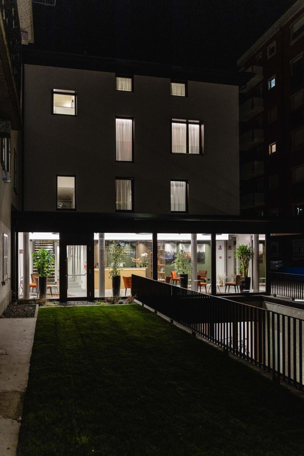 Terra Hotel Boutique Tirano Exterior photo