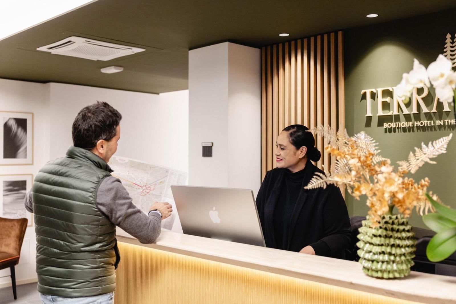 Terra Hotel Boutique Tirano Exterior photo