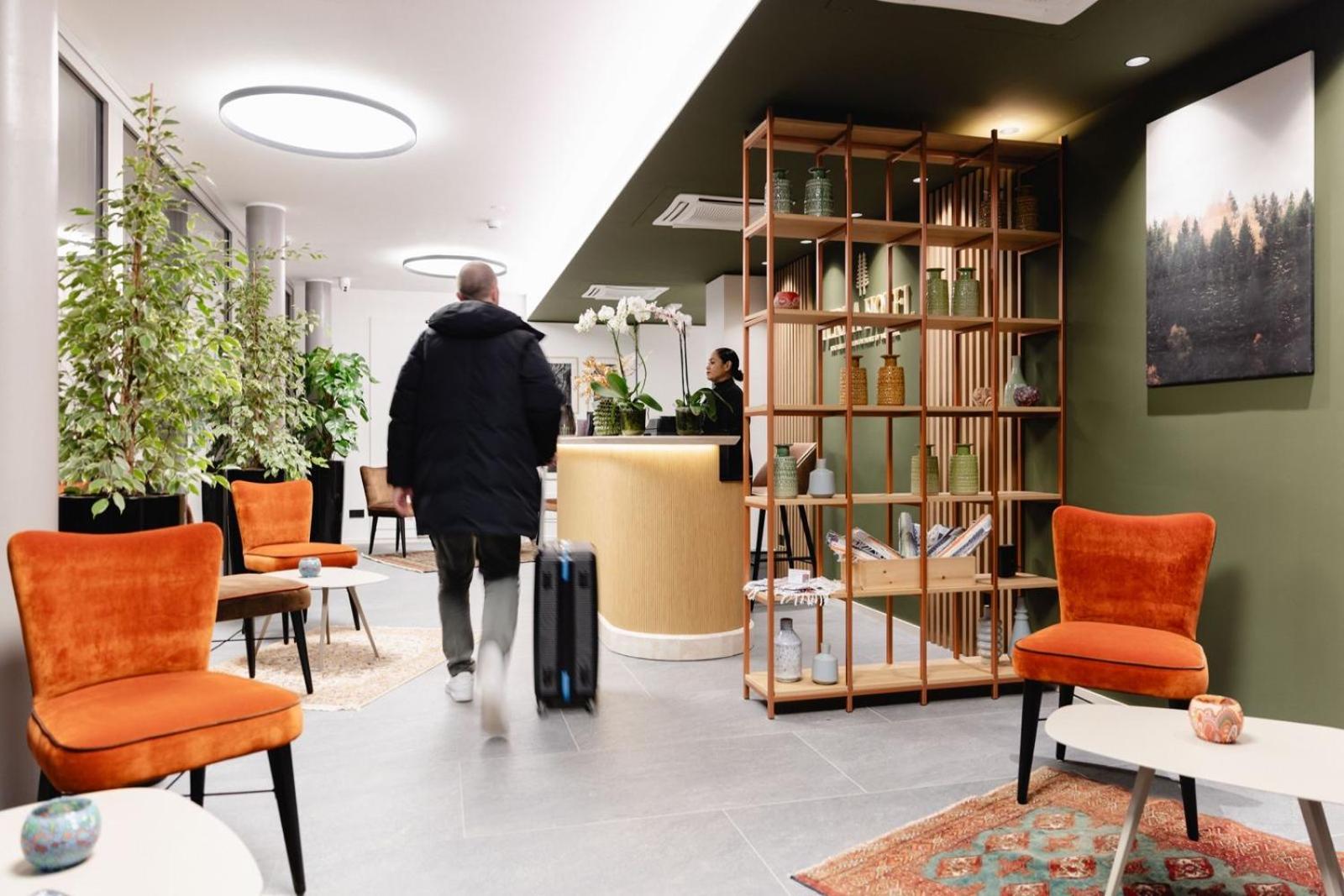 Terra Hotel Boutique Tirano Exterior photo