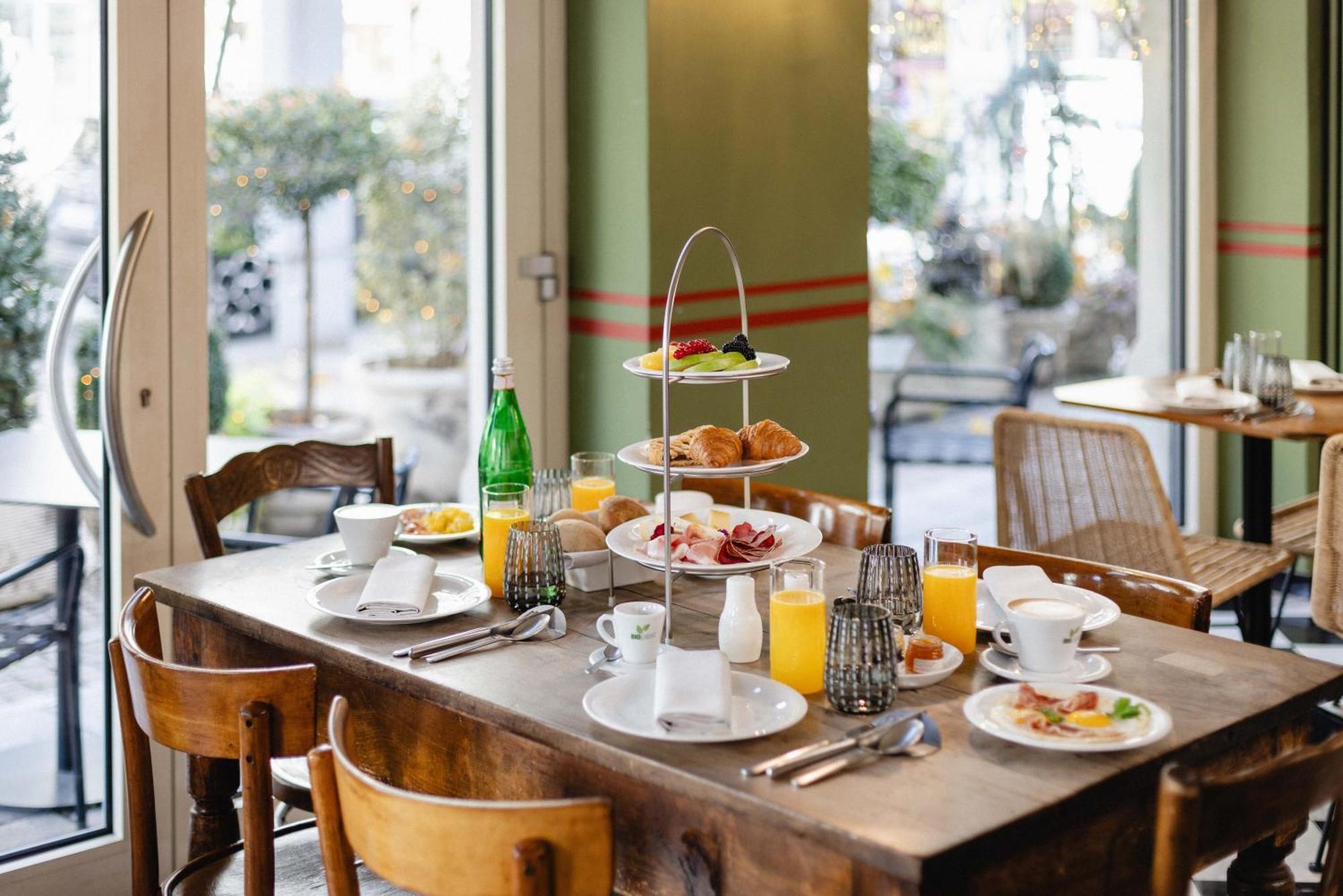 Terra Hotel Boutique Tirano Exterior photo